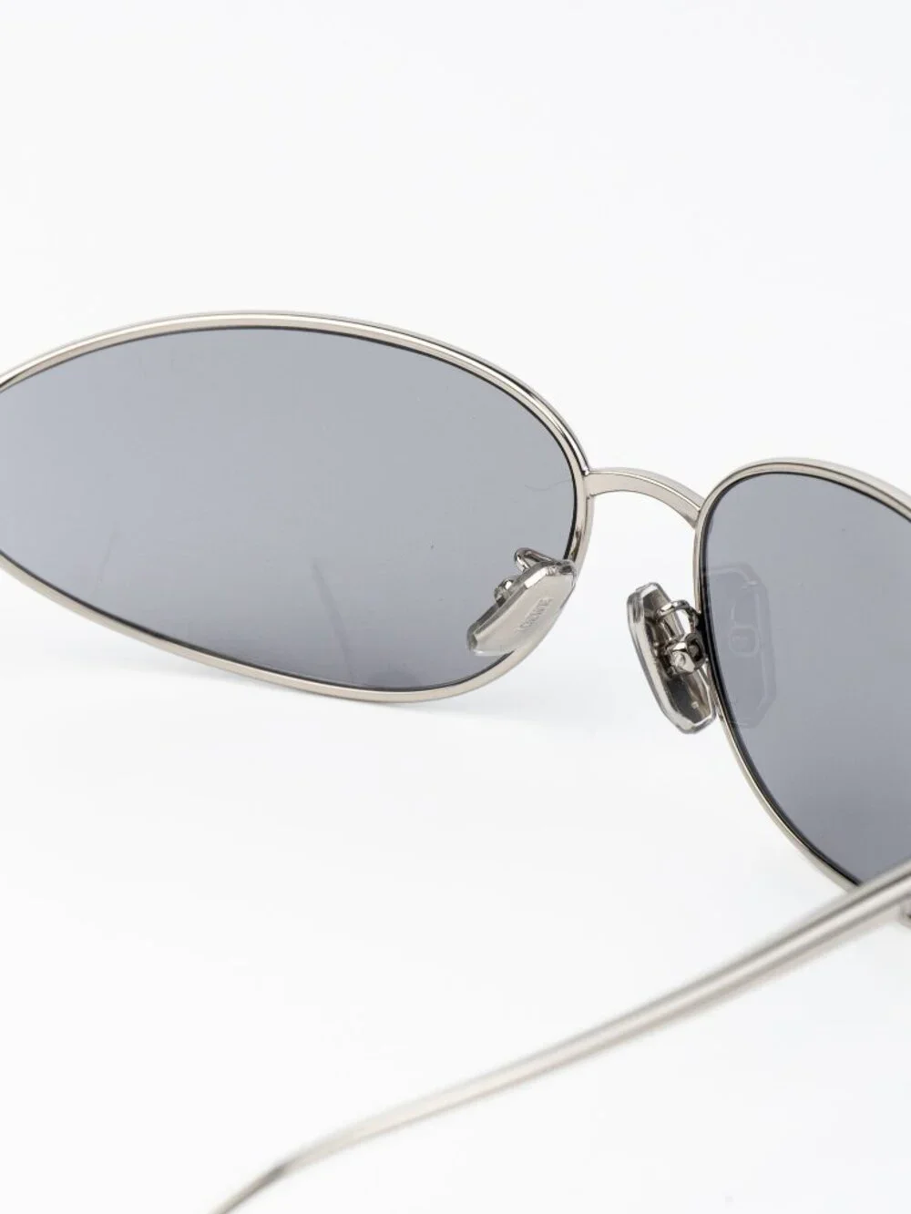 Loewe Women Sunglasses Silver Grey Wraparound LW40164U 16A NEW AUTHENTIC